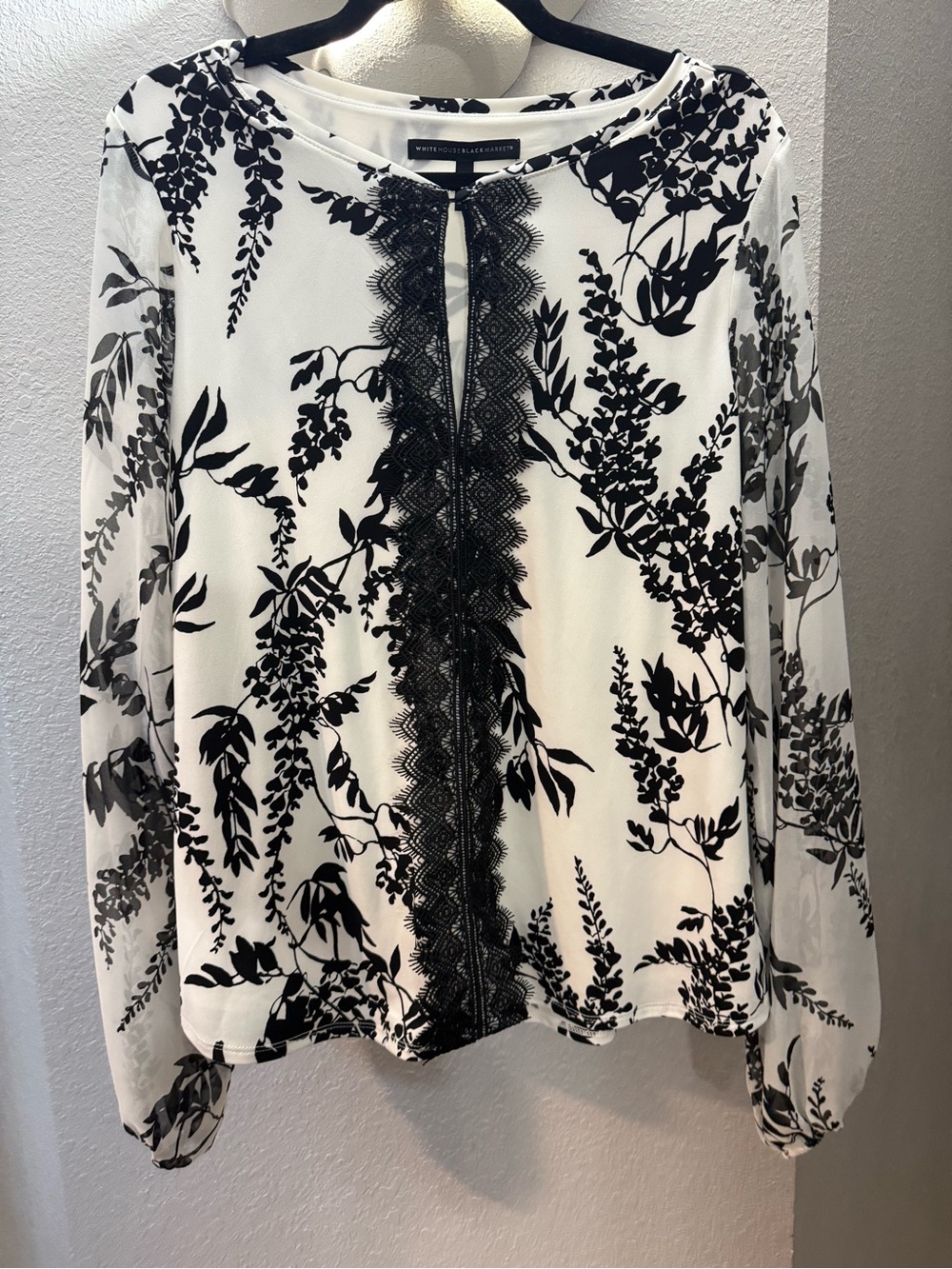 White House Black Market Black & White Floral Lace-Front Blouse